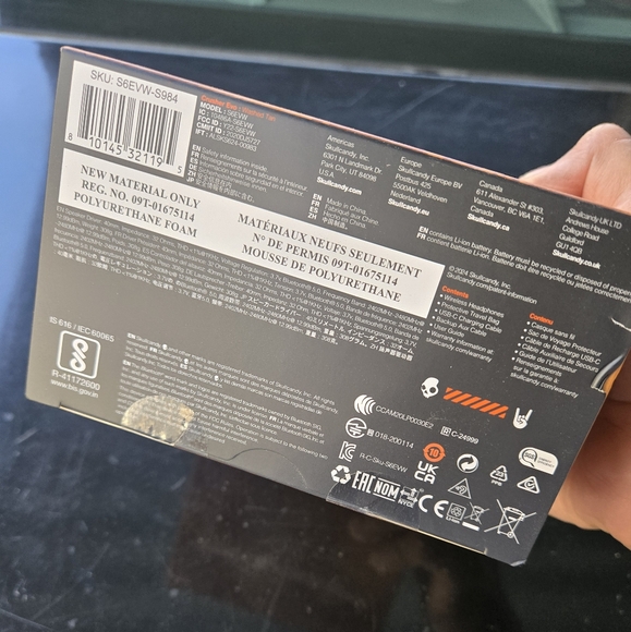 SKULLCANDY CRUSHERS EVO WIRELESS SPECIAL EDITON - Picture 2 of 5